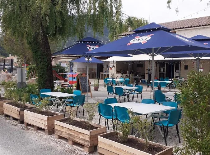 Camping Les Lavandes, 2*