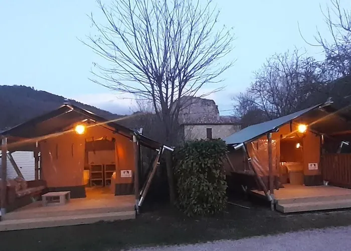 Les Lavandes, Camping