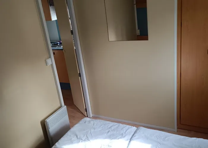 Camping Les Lavandes, 2*