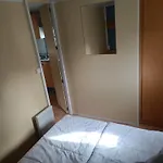 אתר קמפינג Les Lavandes, 2*