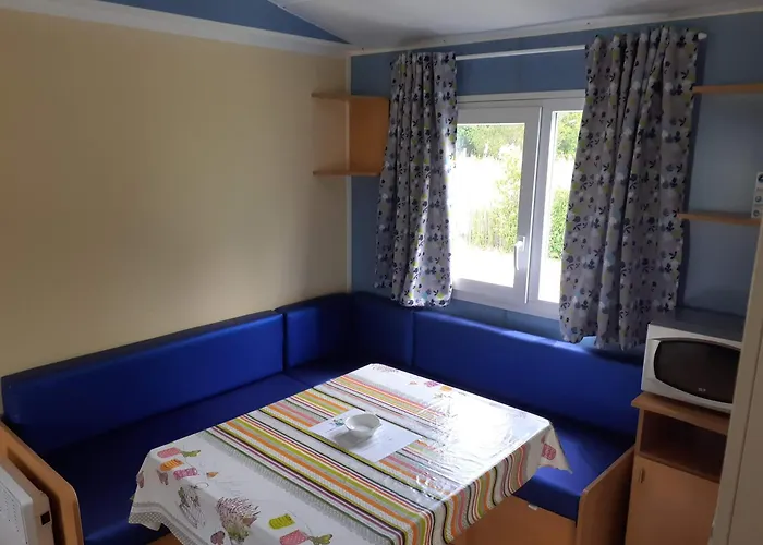 Les Lavandes, Kemping 2*